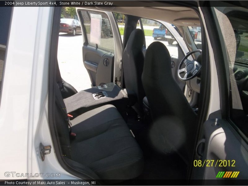 Stone White / Dark Slate Gray 2004 Jeep Liberty Sport 4x4