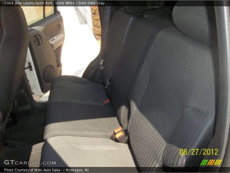 Stone White / Dark Slate Gray 2004 Jeep Liberty Sport 4x4
