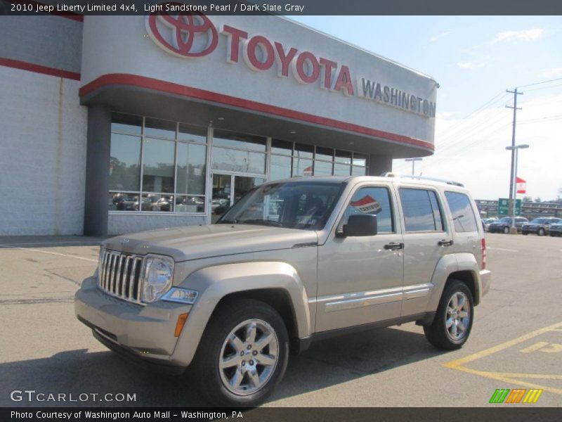 Light Sandstone Pearl / Dark Slate Gray 2010 Jeep Liberty Limited 4x4