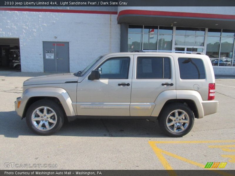 Light Sandstone Pearl / Dark Slate Gray 2010 Jeep Liberty Limited 4x4
