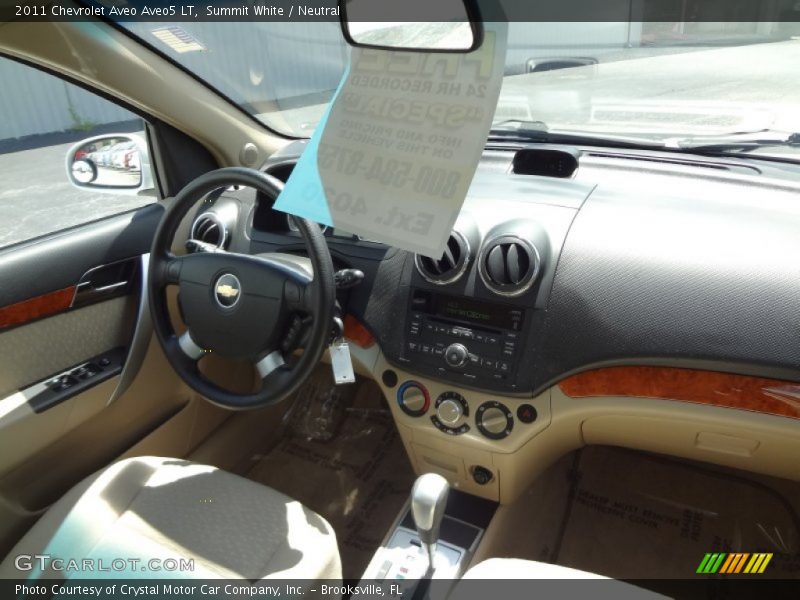 Summit White / Neutral 2011 Chevrolet Aveo Aveo5 LT