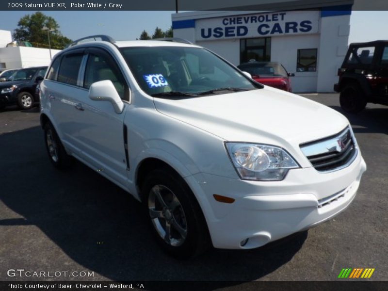 Polar White / Gray 2009 Saturn VUE XR