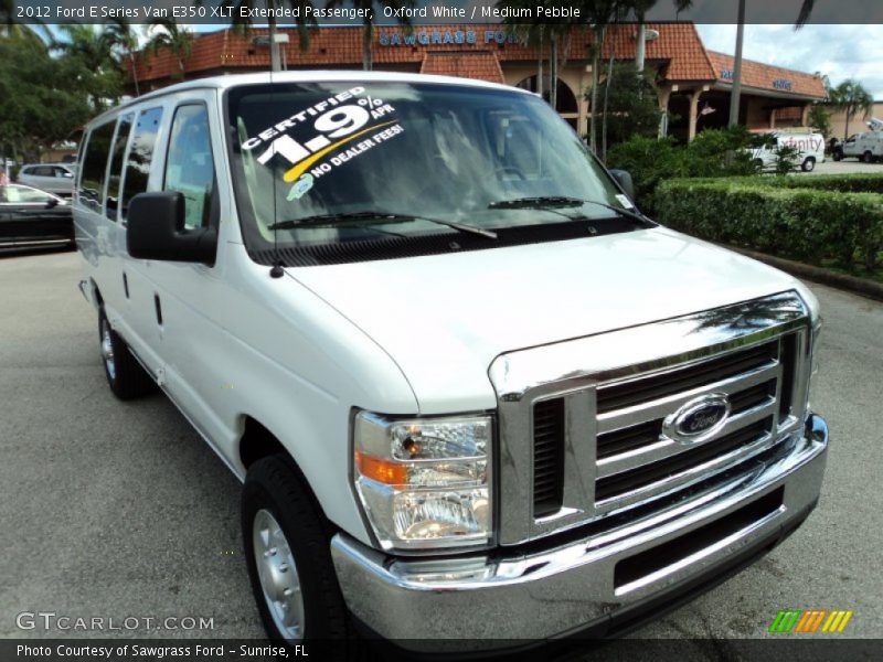 Oxford White / Medium Pebble 2012 Ford E Series Van E350 XLT Extended Passenger