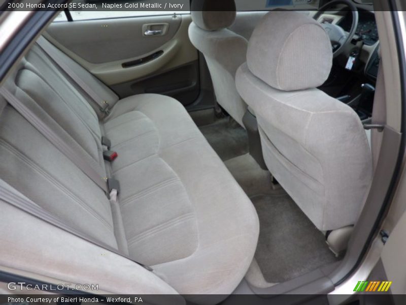 Naples Gold Metallic / Ivory 2000 Honda Accord SE Sedan