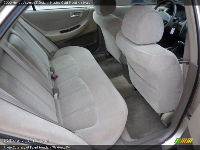 Naples Gold Metallic / Ivory 2000 Honda Accord SE Sedan