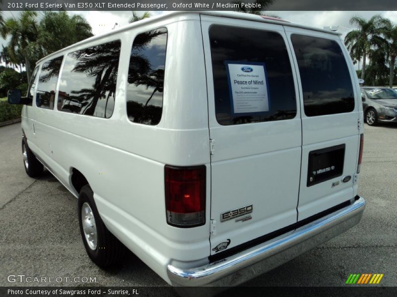 Oxford White / Medium Pebble 2012 Ford E Series Van E350 XLT Extended Passenger