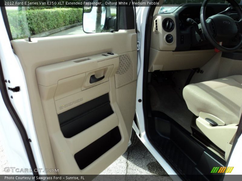 Oxford White / Medium Pebble 2012 Ford E Series Van E350 XLT Extended Passenger
