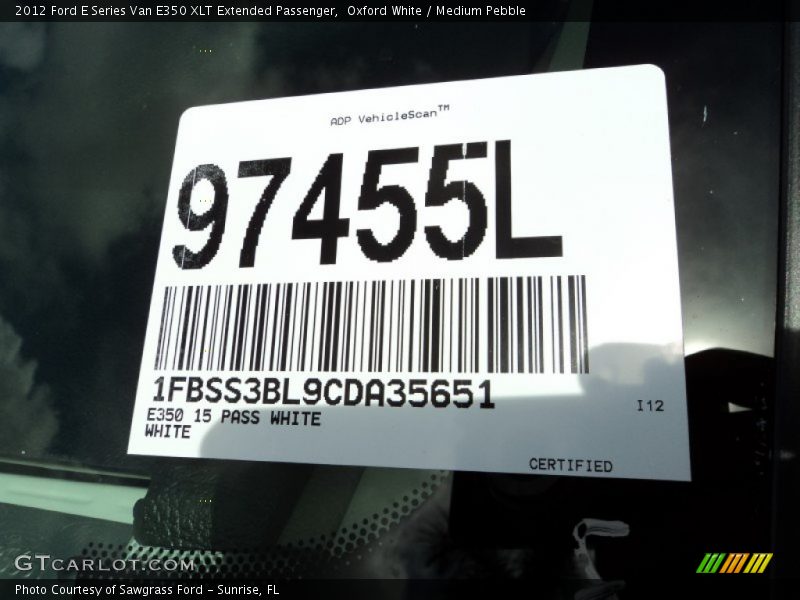 Oxford White / Medium Pebble 2012 Ford E Series Van E350 XLT Extended Passenger