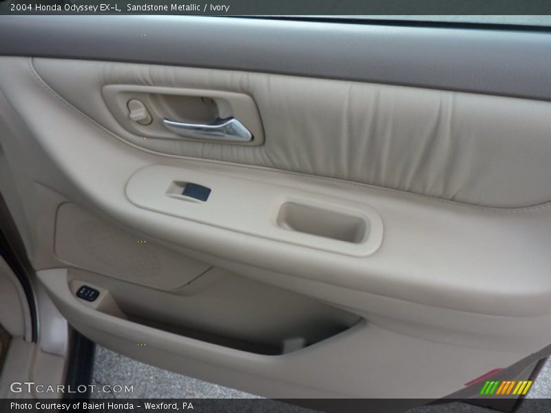 Sandstone Metallic / Ivory 2004 Honda Odyssey EX-L