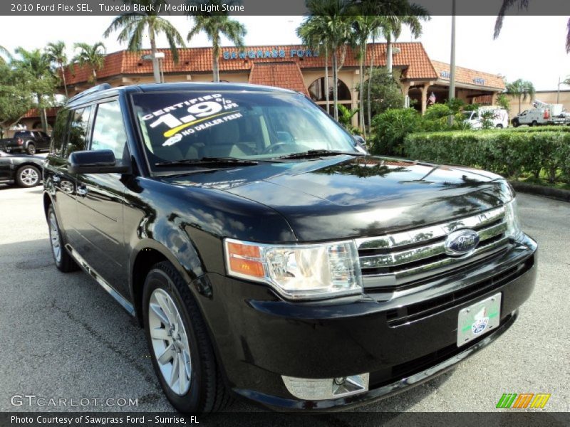 Tuxedo Black / Medium Light Stone 2010 Ford Flex SEL