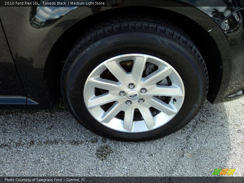 Tuxedo Black / Medium Light Stone 2010 Ford Flex SEL