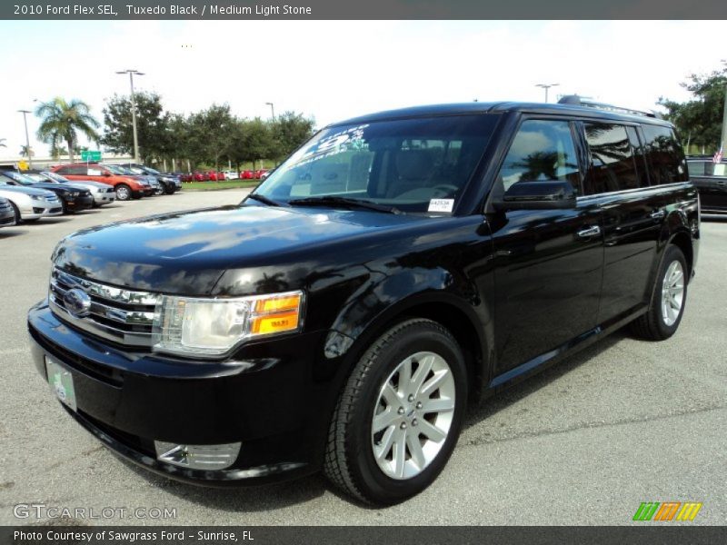 Tuxedo Black / Medium Light Stone 2010 Ford Flex SEL