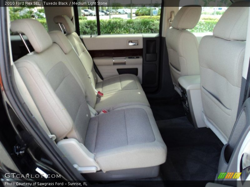 Tuxedo Black / Medium Light Stone 2010 Ford Flex SEL