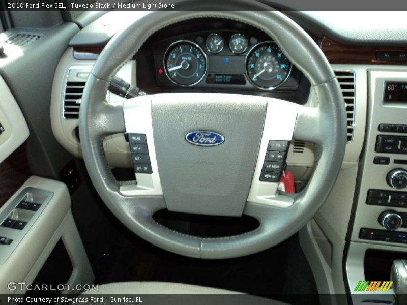 Tuxedo Black / Medium Light Stone 2010 Ford Flex SEL
