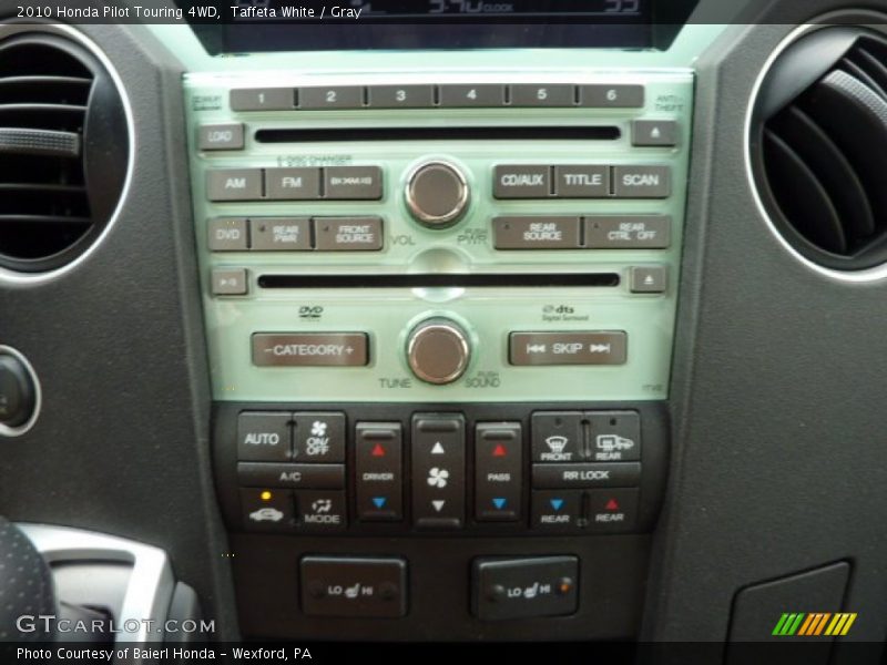 Taffeta White / Gray 2010 Honda Pilot Touring 4WD