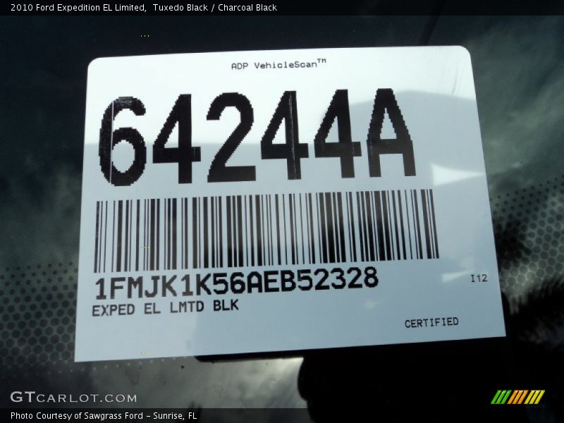Tuxedo Black / Charcoal Black 2010 Ford Expedition EL Limited