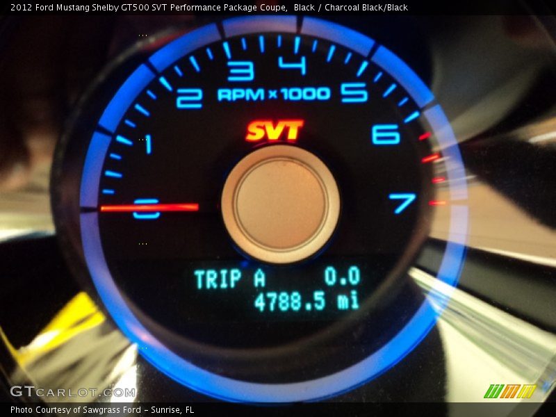  2012 Mustang Shelby GT500 SVT Performance Package Coupe Shelby GT500 SVT Performance Package Coupe Gauges