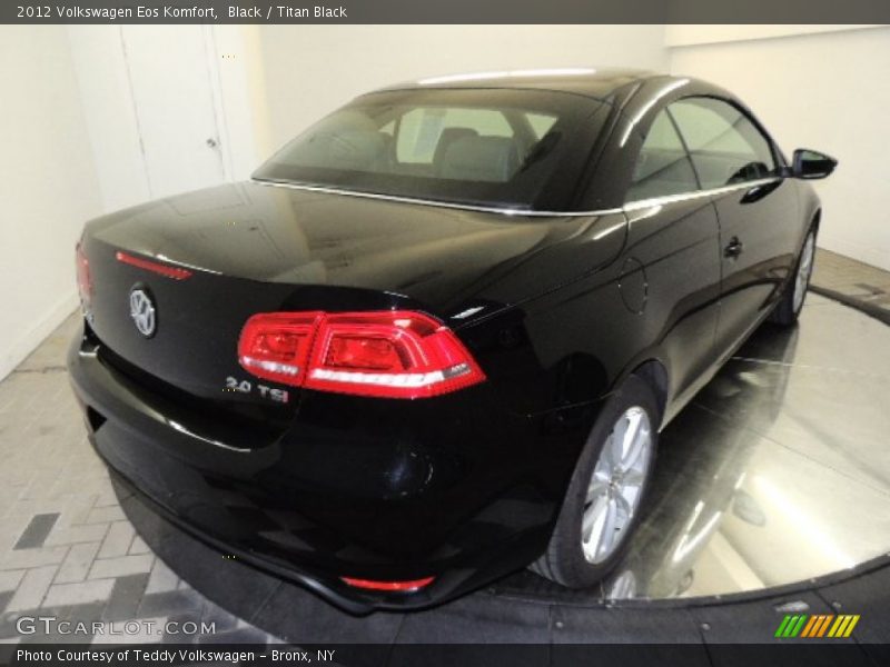 Black / Titan Black 2012 Volkswagen Eos Komfort