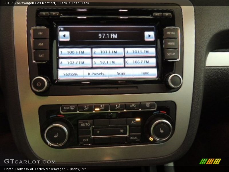 Black / Titan Black 2012 Volkswagen Eos Komfort