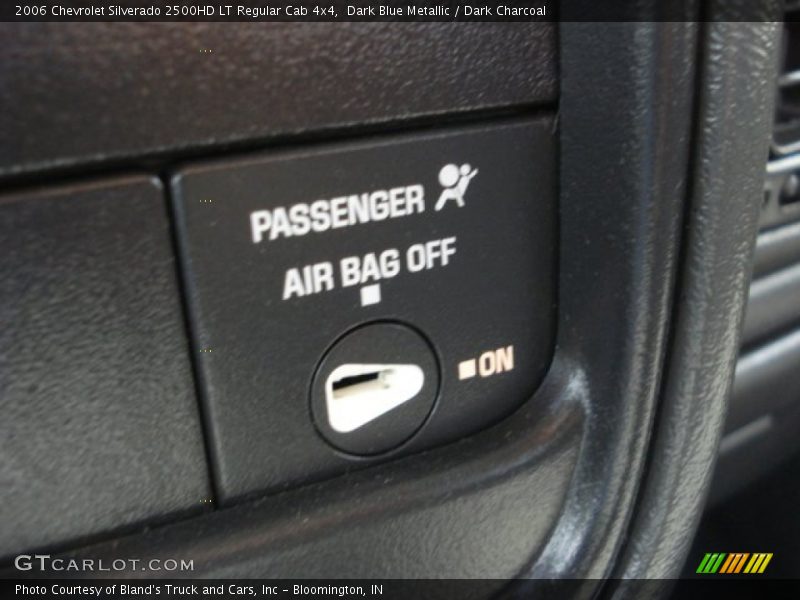 Dark Blue Metallic / Dark Charcoal 2006 Chevrolet Silverado 2500HD LT Regular Cab 4x4