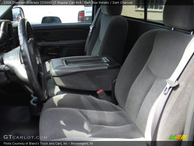 Dark Blue Metallic / Dark Charcoal 2006 Chevrolet Silverado 2500HD LT Regular Cab 4x4