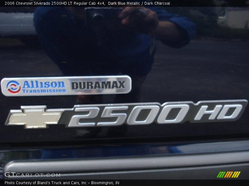 Dark Blue Metallic / Dark Charcoal 2006 Chevrolet Silverado 2500HD LT Regular Cab 4x4