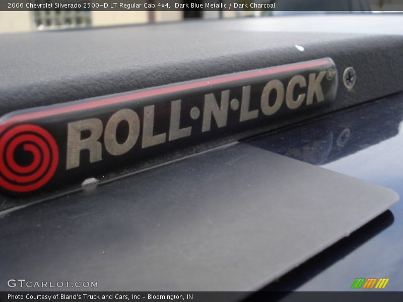 Dark Blue Metallic / Dark Charcoal 2006 Chevrolet Silverado 2500HD LT Regular Cab 4x4