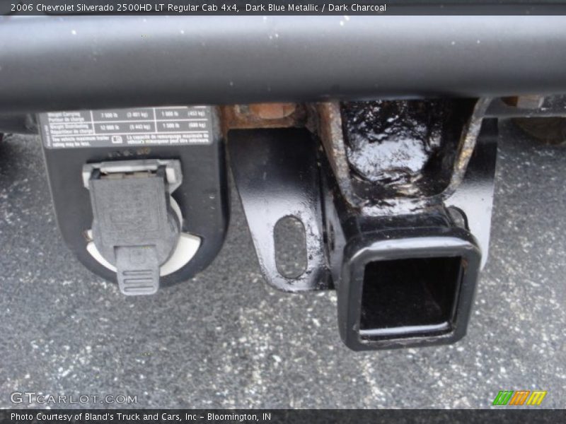 Dark Blue Metallic / Dark Charcoal 2006 Chevrolet Silverado 2500HD LT Regular Cab 4x4
