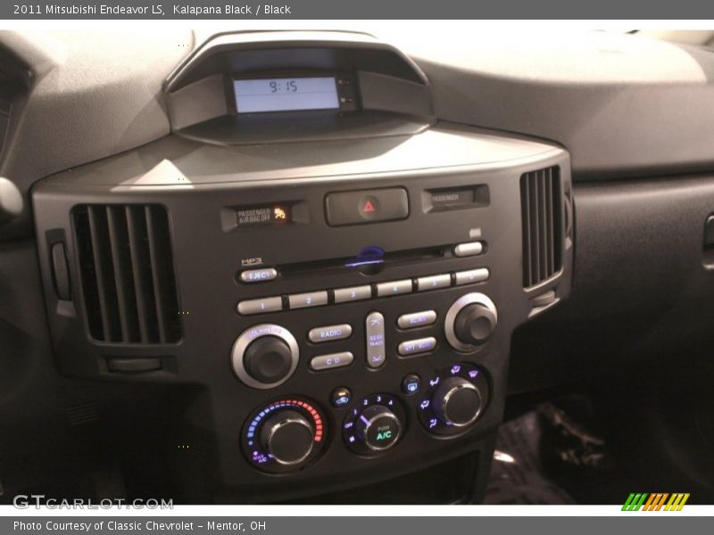 Kalapana Black / Black 2011 Mitsubishi Endeavor LS