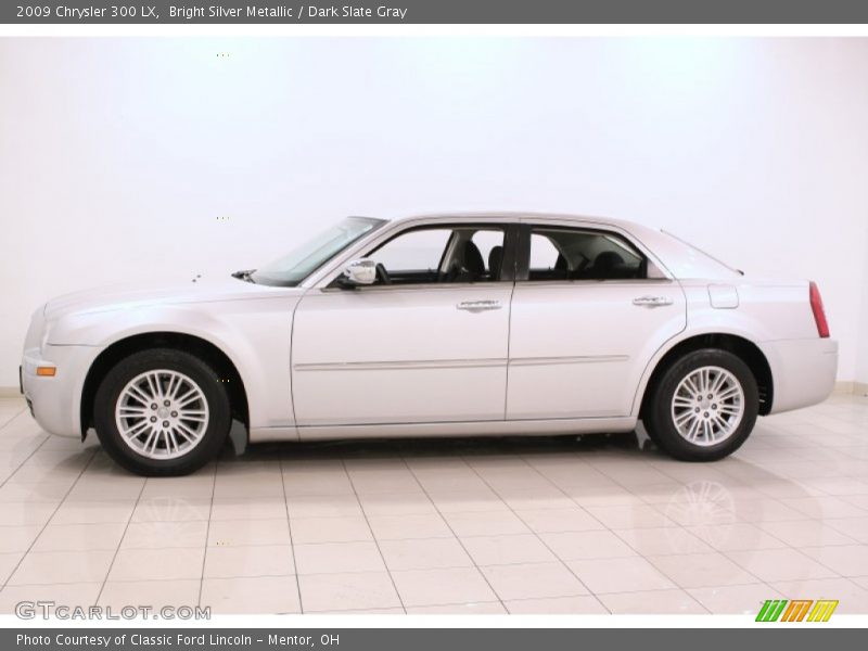 Bright Silver Metallic / Dark Slate Gray 2009 Chrysler 300 LX