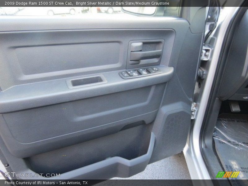 Bright Silver Metallic / Dark Slate/Medium Graystone 2009 Dodge Ram 1500 ST Crew Cab