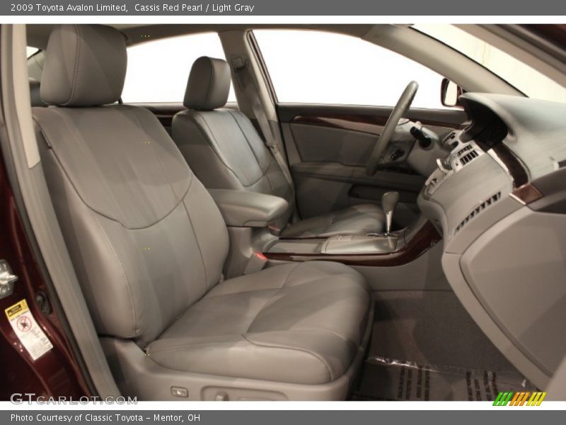 Cassis Red Pearl / Light Gray 2009 Toyota Avalon Limited