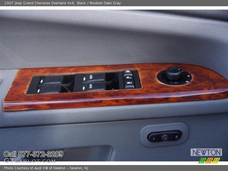 Black / Medium Slate Gray 2007 Jeep Grand Cherokee Overland 4x4