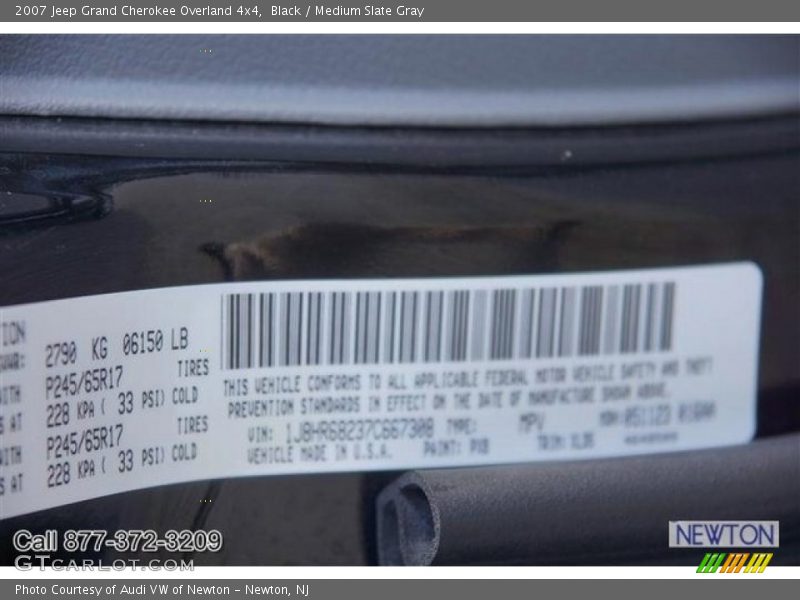 Black / Medium Slate Gray 2007 Jeep Grand Cherokee Overland 4x4