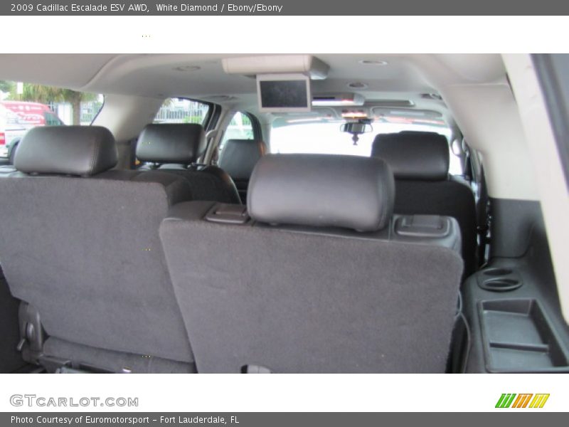 White Diamond / Ebony/Ebony 2009 Cadillac Escalade ESV AWD