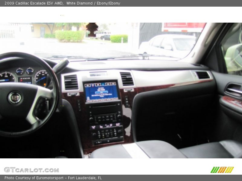 White Diamond / Ebony/Ebony 2009 Cadillac Escalade ESV AWD