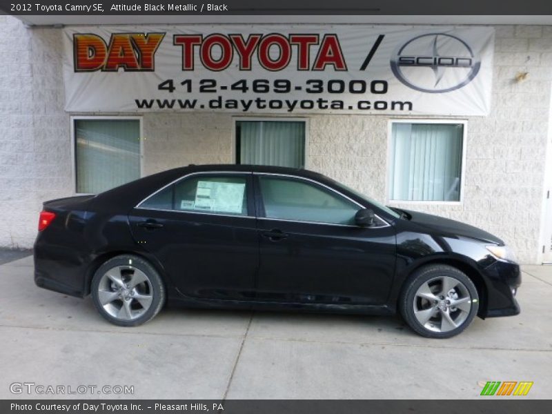 Attitude Black Metallic / Black 2012 Toyota Camry SE