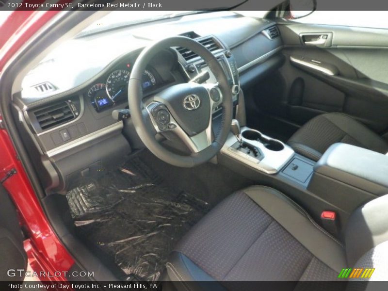 Barcelona Red Metallic / Black 2012 Toyota Camry SE