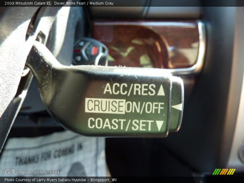 Dover White Pearl / Medium Gray 2009 Mitsubishi Galant ES