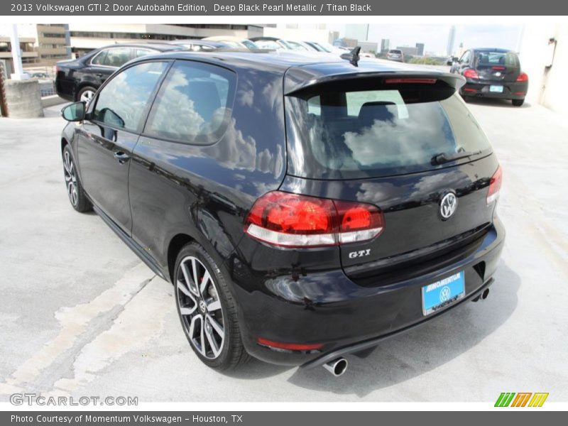 Deep Black Pearl Metallic / Titan Black 2013 Volkswagen GTI 2 Door Autobahn Edition