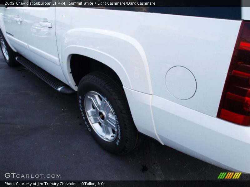 Summit White / Light Cashmere/Dark Cashmere 2009 Chevrolet Suburban LT 4x4