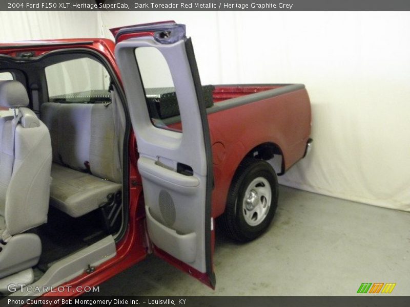 Dark Toreador Red Metallic / Heritage Graphite Grey 2004 Ford F150 XLT Heritage SuperCab