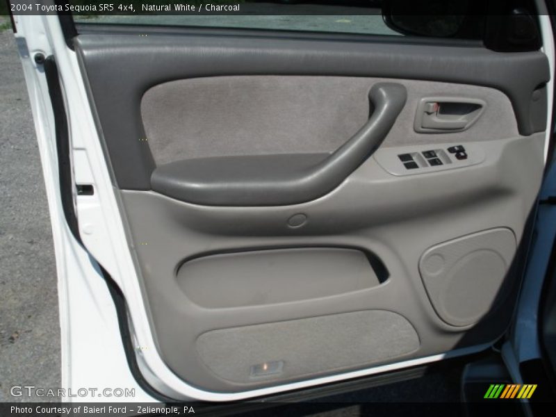 Natural White / Charcoal 2004 Toyota Sequoia SR5 4x4