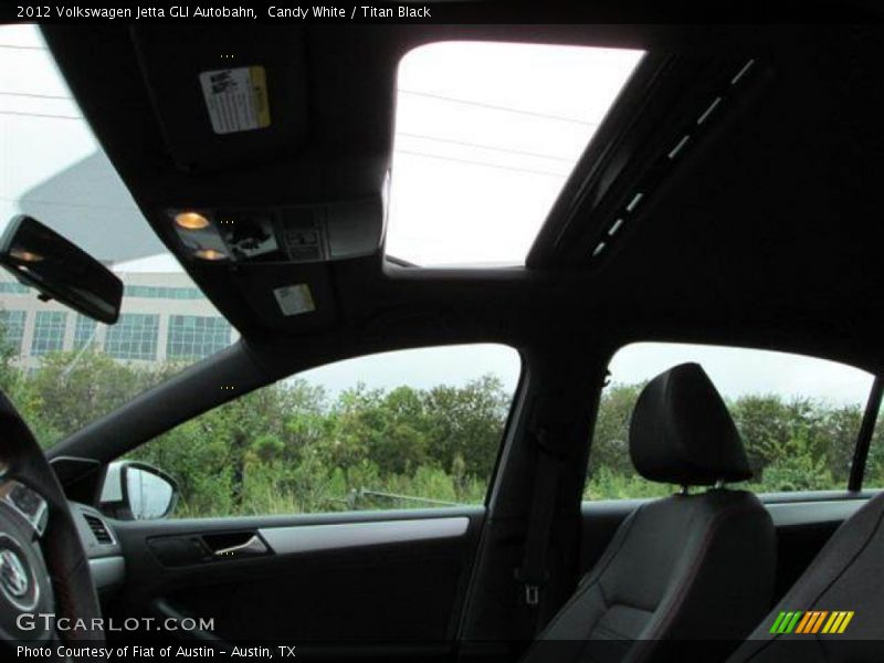 Candy White / Titan Black 2012 Volkswagen Jetta GLI Autobahn