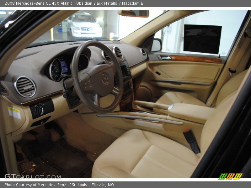 Obsidian Black Metallic / Macadamia 2008 Mercedes-Benz GL 450 4Matic