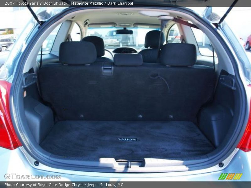 Meteorite Metallic / Dark Charcoal 2007 Toyota Yaris 3 Door Liftback