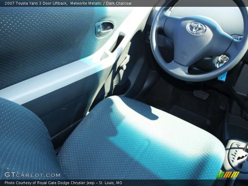 Meteorite Metallic / Dark Charcoal 2007 Toyota Yaris 3 Door Liftback