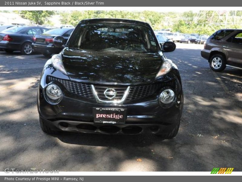 Sapphire Black / Black/Silver Trim 2011 Nissan Juke SV
