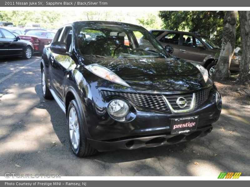 Sapphire Black / Black/Silver Trim 2011 Nissan Juke SV