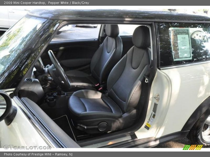 Pepper White / Black/Grey 2009 Mini Cooper Hardtop